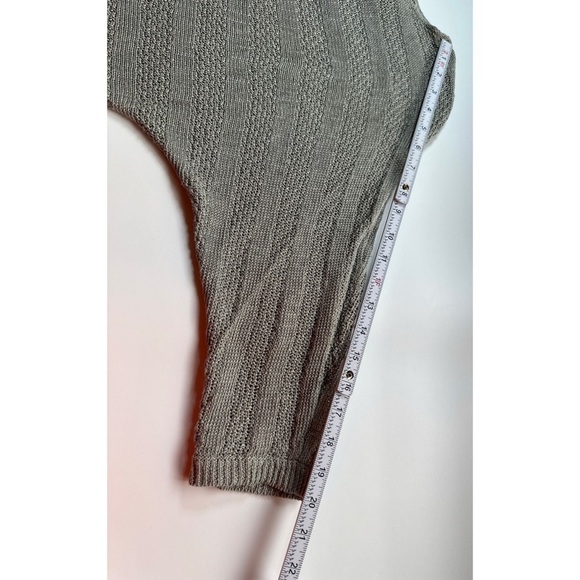 Tahari Linen Long Sleeve Top - Picture 8 of 9